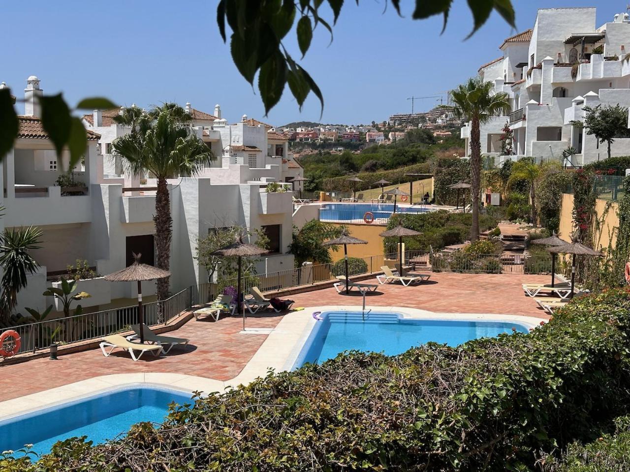 Quiet Family Apartment, 4 Pools, Close To The Beach And Golf, La Marina Alcaidesa 9 02 מראה חיצוני תמונה