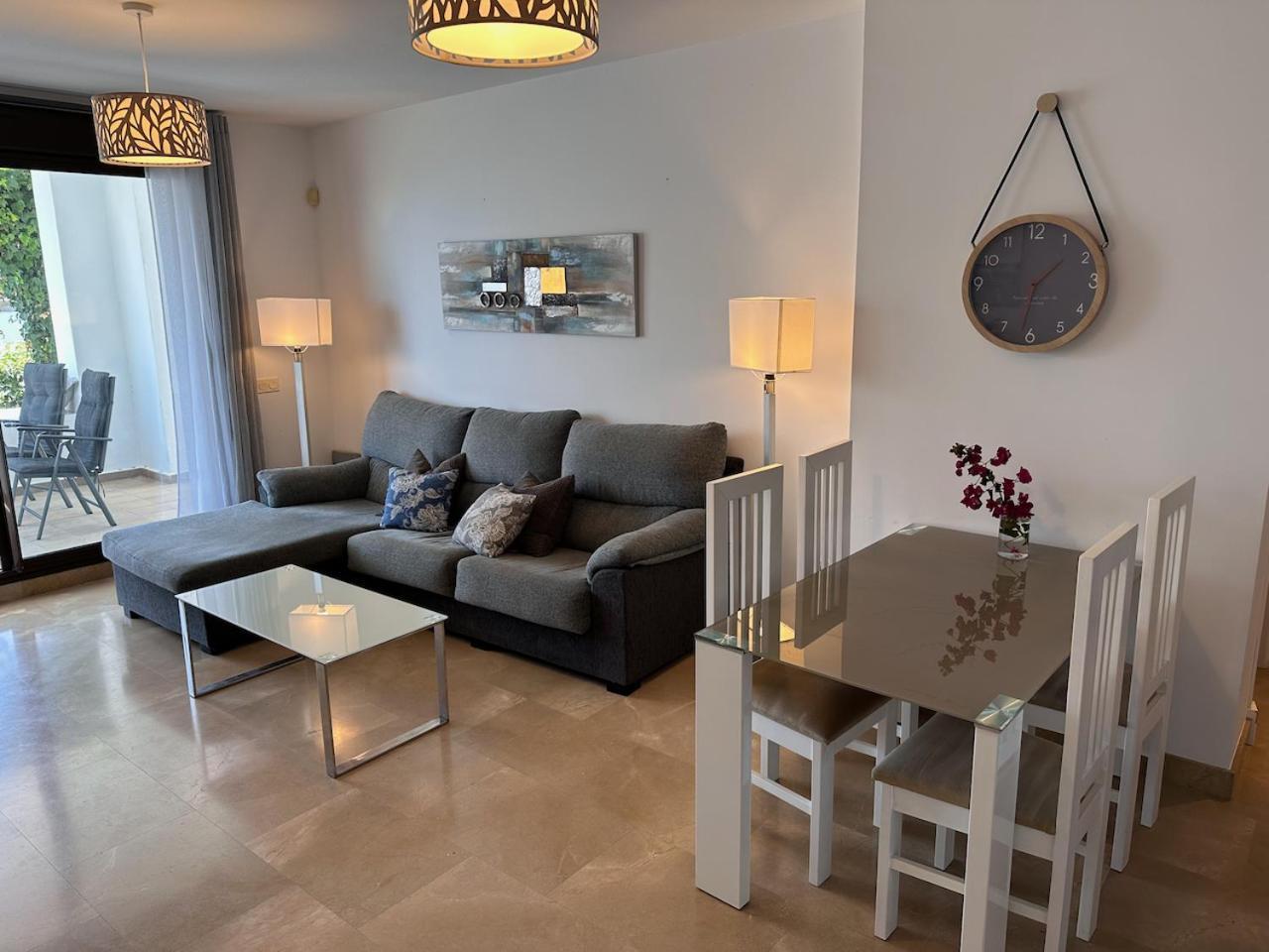 Quiet Family Apartment, 4 Pools, Close To The Beach And Golf, La Marina Alcaidesa 9 02 מראה חיצוני תמונה